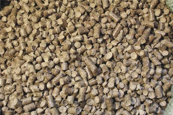 تصویر 1 از کود مرغی شمال سازگار با خاک های مرطوب